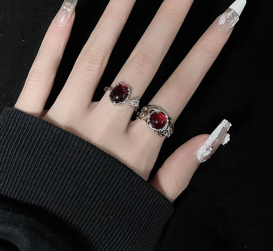 Gothic Unpredictable Stone Animal Ring