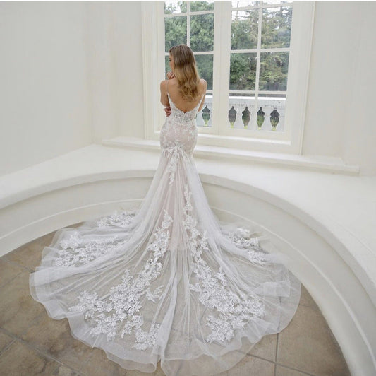 Lace Mermaid Tail Wedding Dress