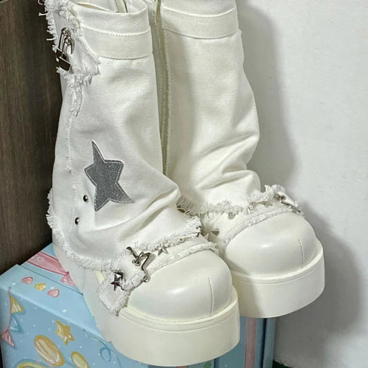 Sweet Lolita Canvas Y2K High-Heeled Gothic Boot
Modified Title: Charming Lolita Fabric 2000s Tall Gothic Boot