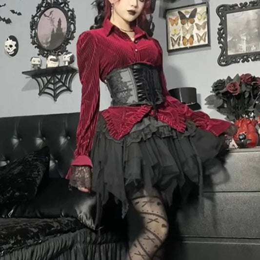 Vintage Victorian Folded Gothic Bloshope