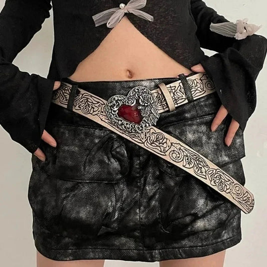 Dark Rebel 2000 Heart Clasp Belt