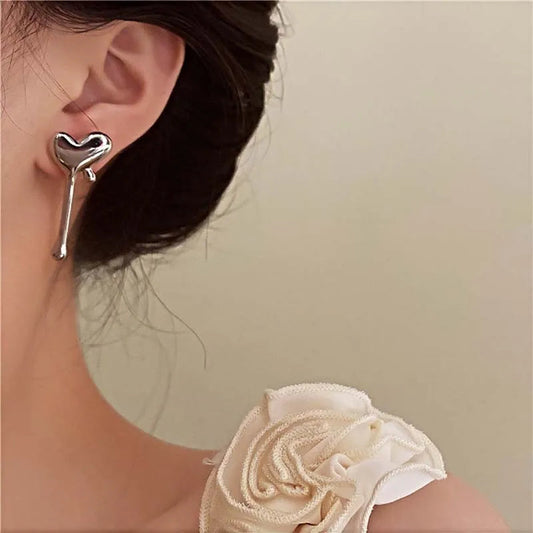 Metal Liquid Irregular Heart Drop Earring