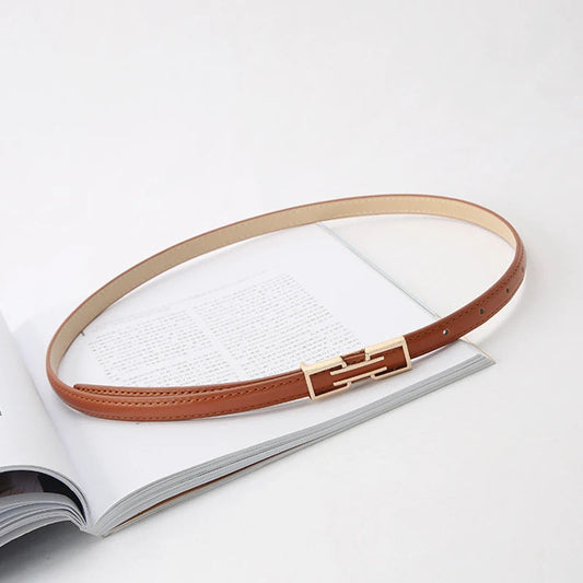 Synonyms: Gothic - medieval, Leather - hide, Pin - peg, Buckle - clasp
PU medieval hide peg clasp Belt