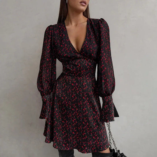 Retro Deep V Long-Sleeved Floral Dress