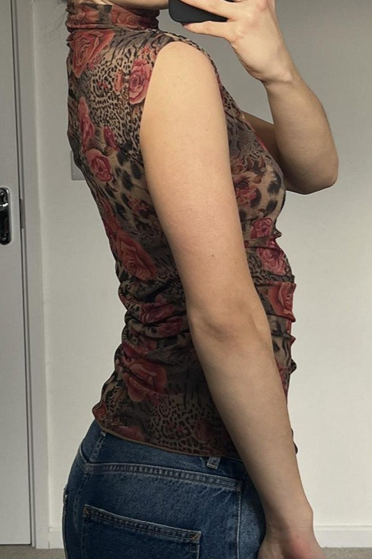 Contrast Print High Neck Bloshope