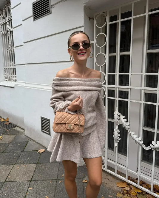 Off Shoulder Cashmere Sweater Beige / S