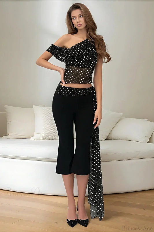Polka Dot Off Shoulder Crop Top Tow Pieces Set