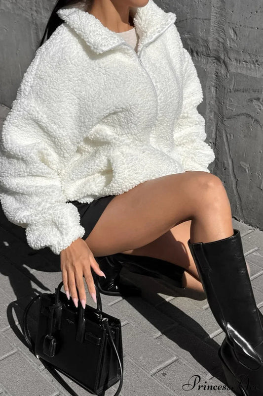 White Fleece Collared Warm Commute Coat