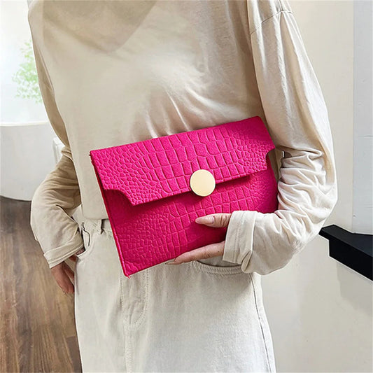 Minimalism Felt Indentation Clutch Wristlet
