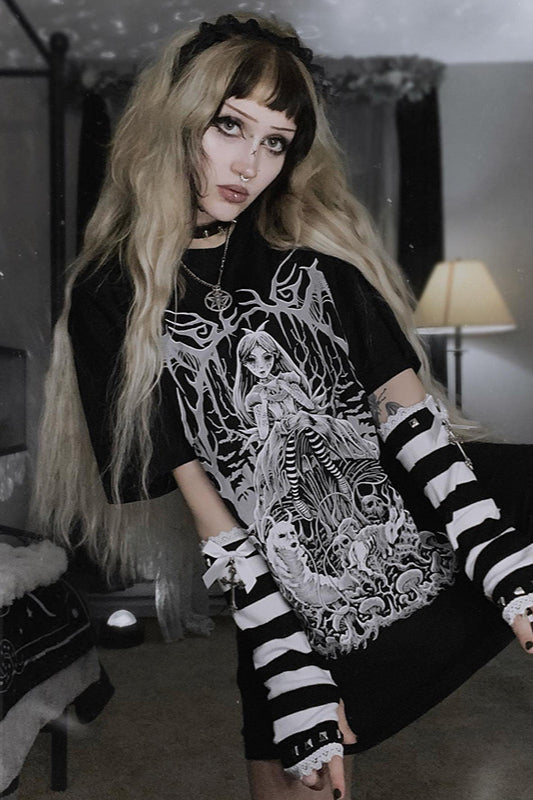 Dark Graphic Skull T-Shirt