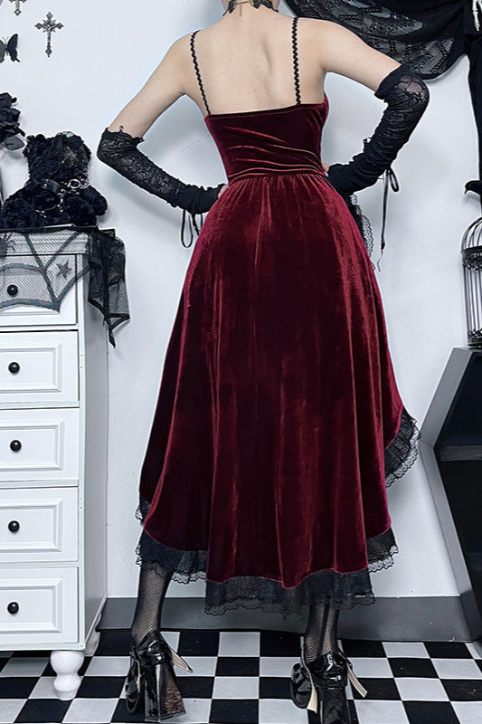 Fitted Train Gothic Dress