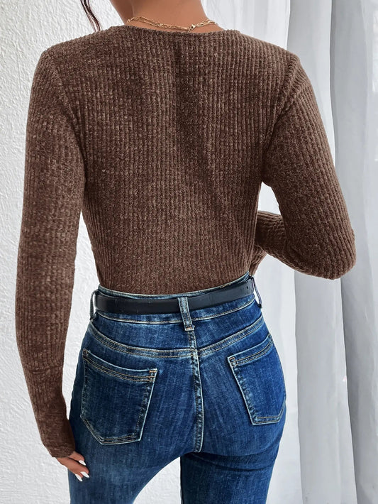 New Design Kink Deep V-Neck Solid Color Slim Sweater Top Women