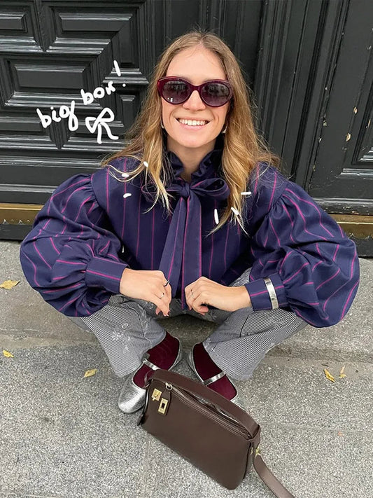 Lace Up Collision Striped Round Neck Bloshope