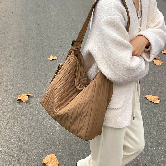 High-Quality Nylon Pleated Zipper Crossbody