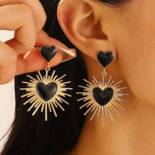 Dark Spiky Ebony Flow Oil Love Earring