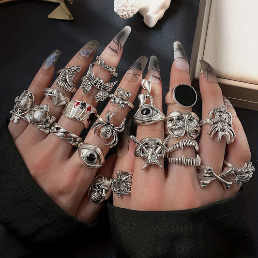 Rebellioshop Dark Skeleton Spider Ring