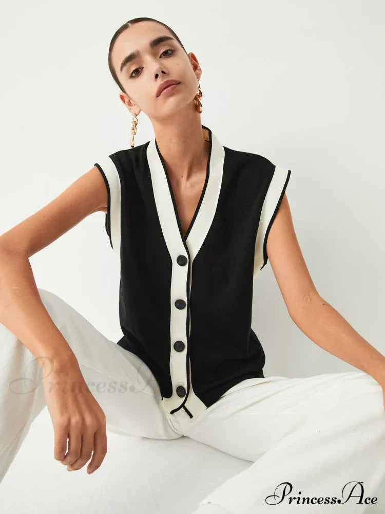 Contrast Trim Graceful Sweater Vest Black / Xs Sweaters-L