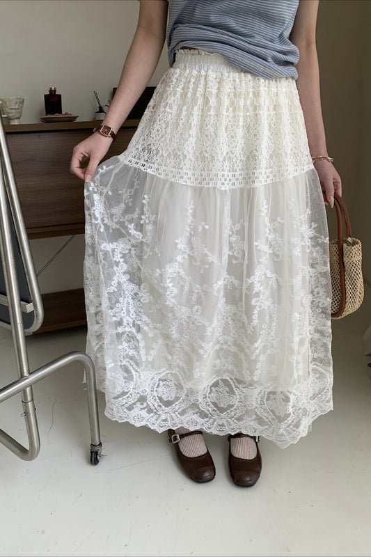 Relaxed Lace Vintage A Line Skirt