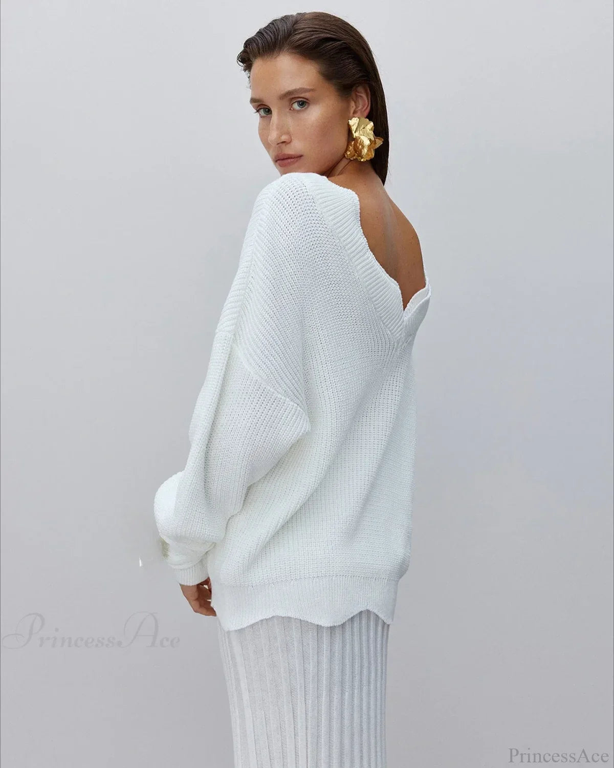 Elegant Backless Sexy Cut Out Long Sleeve Casual Christmas Sweater White / S Sweaters-L