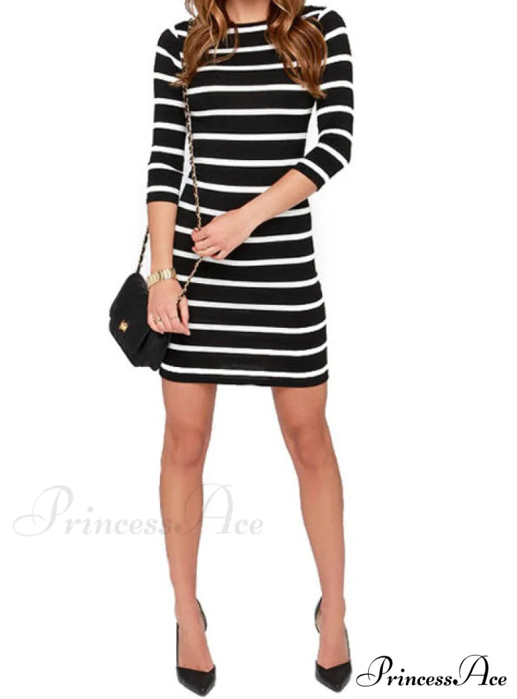 Fashion Black And White Striped Long Sleeve Top Dresses