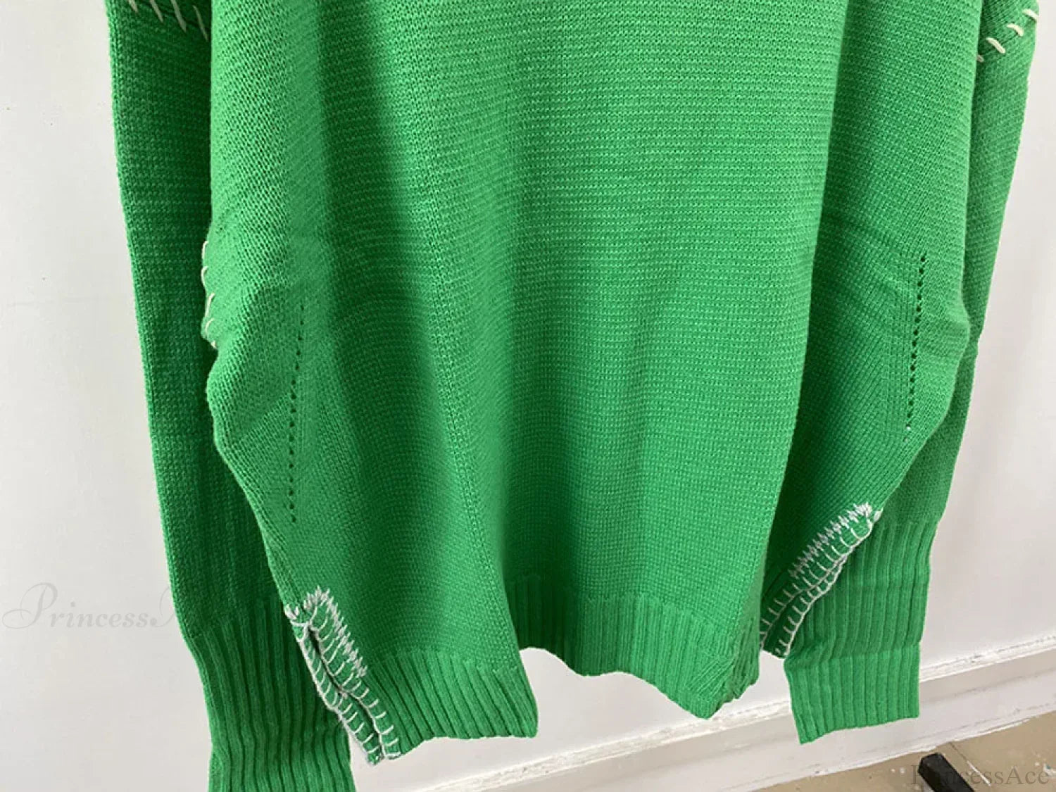 Hand-Woven Loose O-Neck Slit Hem Green Autumn Winter Christmas Sweater Sweaters-L