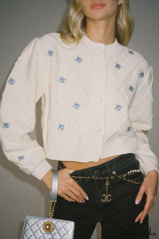 Loose Crew Neck Flower Embroidery Diamond Button Short Knit Cardigan