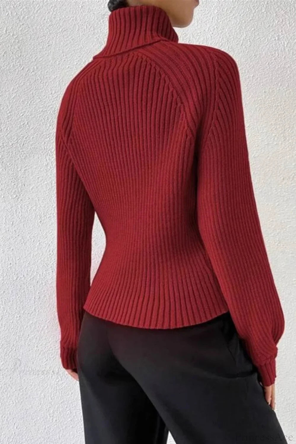 Loose Turtleneck Raglan Sleeve Sweater