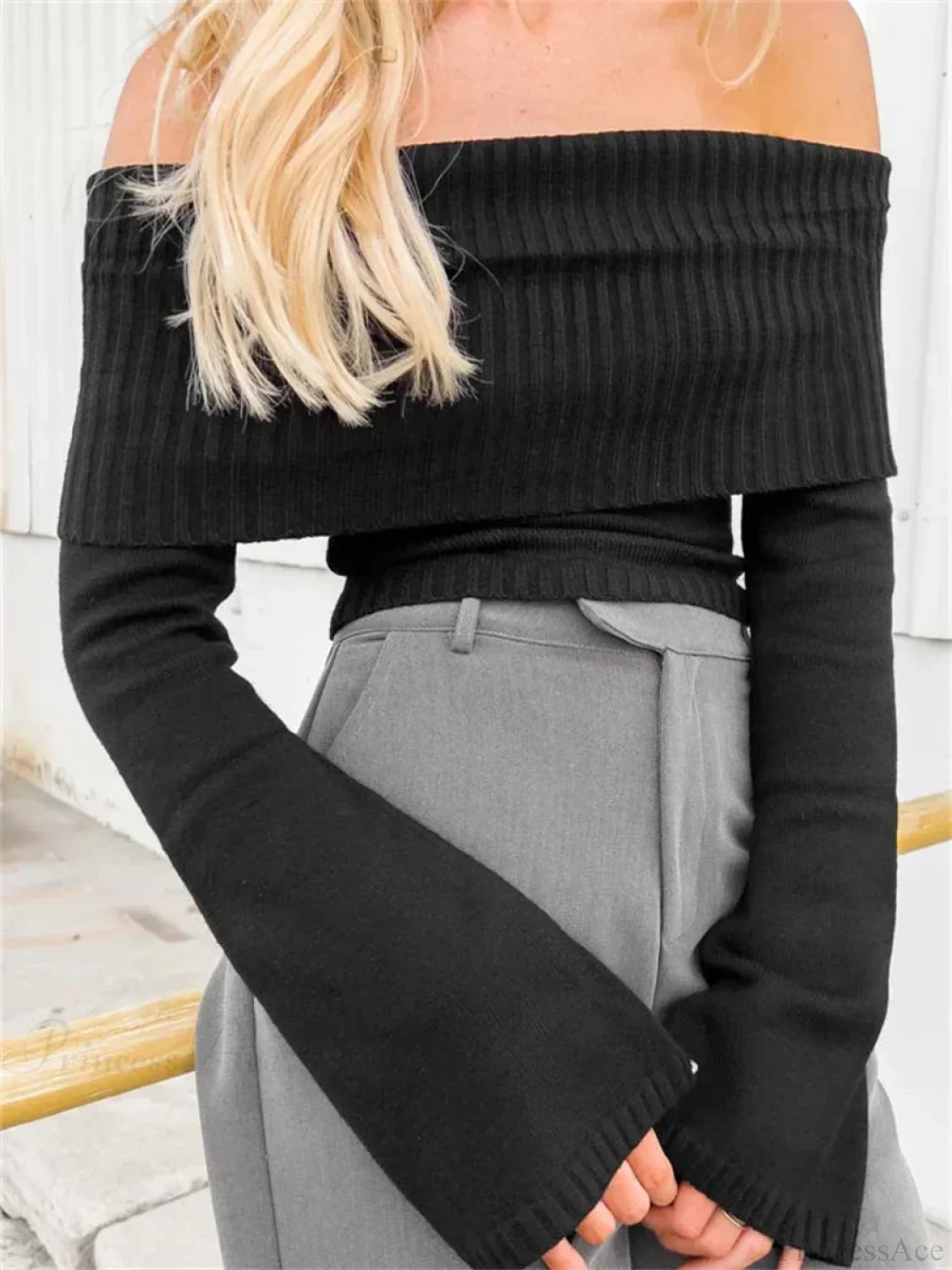 Sexy Slim Crop Off Shoulder Sweater Black / S