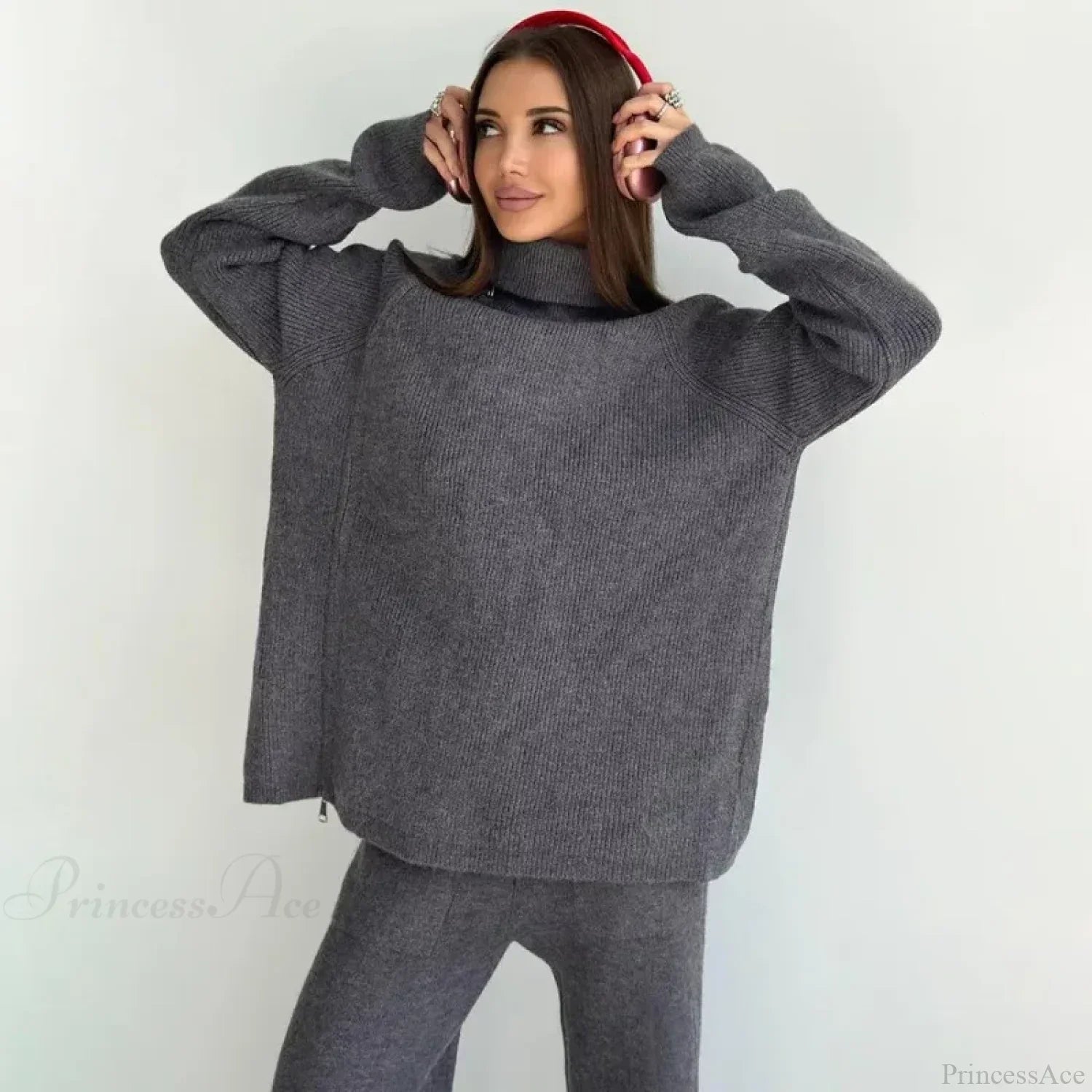 Turtle Collar Zip Sweater GRAY / One Size