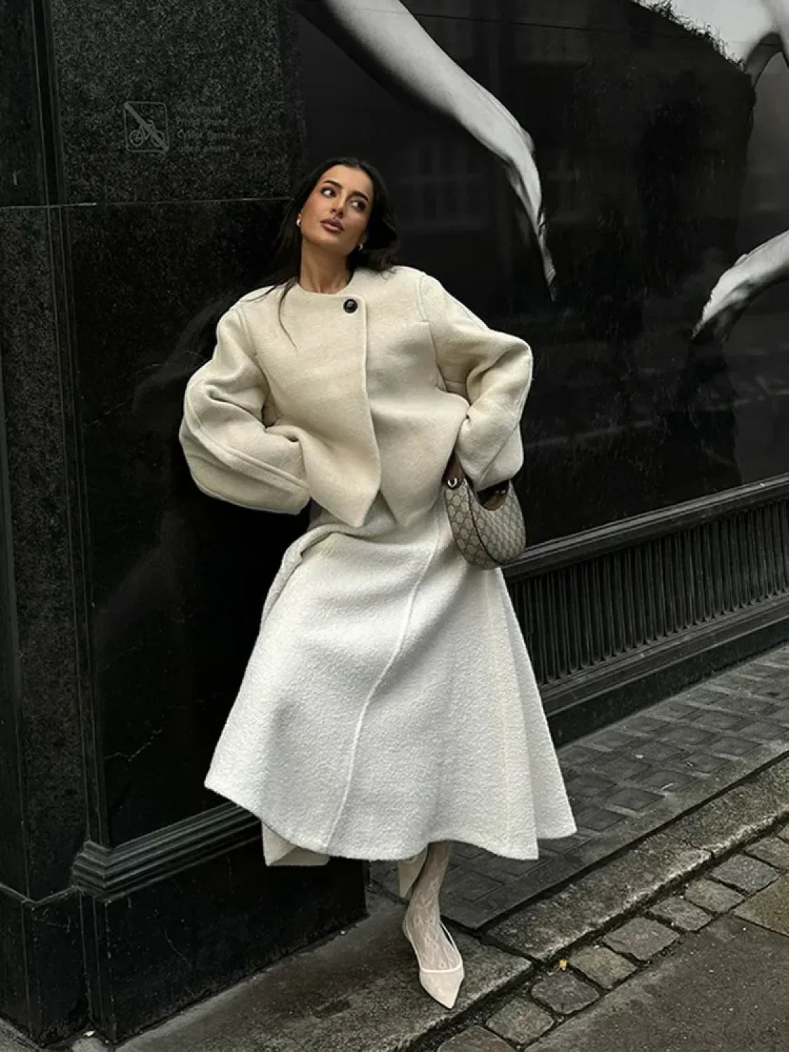 White Long Sleeve Woolen Coat
