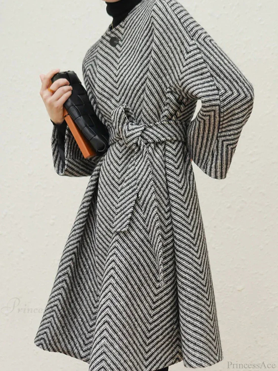 Zigzag Woolen Sashes A-Line Overcoat